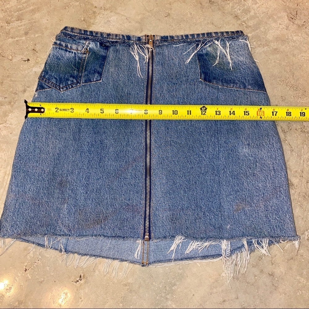 NWOT Re/Done Denim Skirt Size 26 - Picture 12 of 16